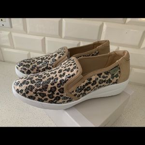 NEW! ANNE KLEIN SPORT LEOPARD SEQUIN SNEAKERS